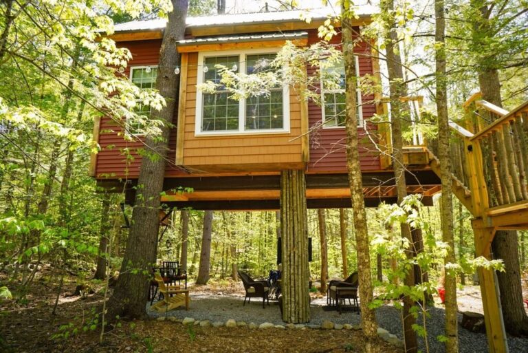 Best Treehouse Cabins in New England (You won't want to leave!)