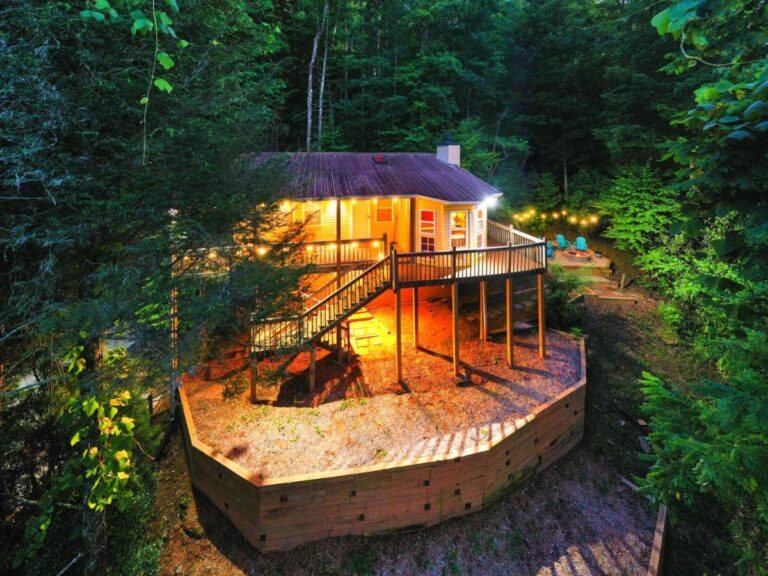 Cozy Cabin Retreat