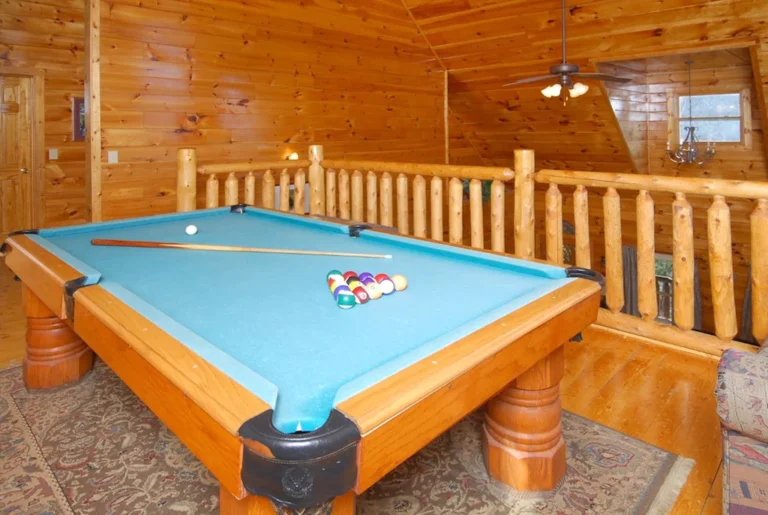 Best Treehouse Cabins in Gatlinburg