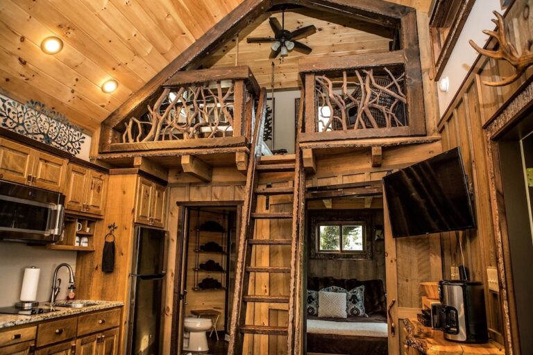 canopy blue treehouse stairs to the bedroom