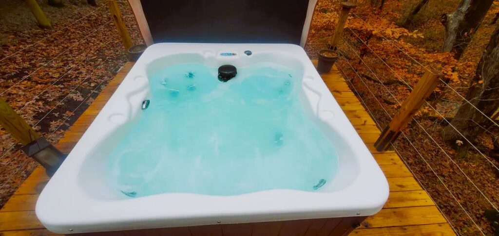 cozy treehouse cabin hot tub