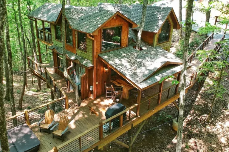 inn the ravine1