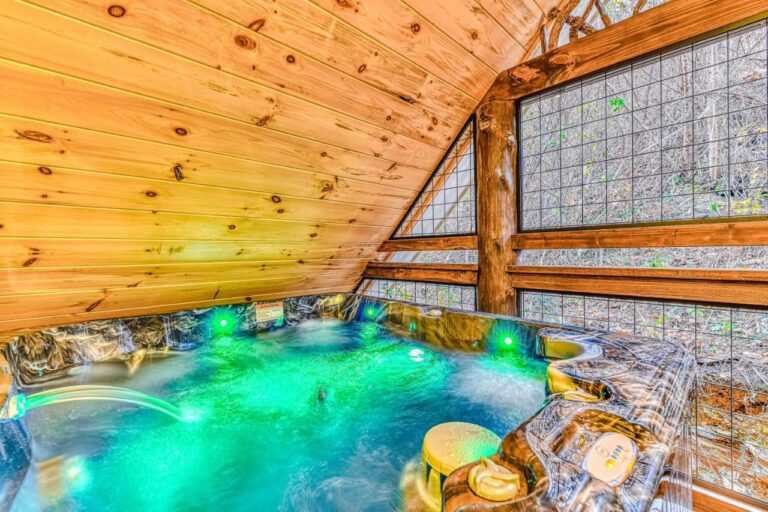 Alpine-Creekside-Chalet5