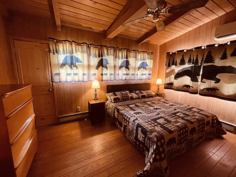 Authentic-Log-Cabin-Breathtaking-Mnt-Views-Great-Location-Privacy-❤️4.jpeg