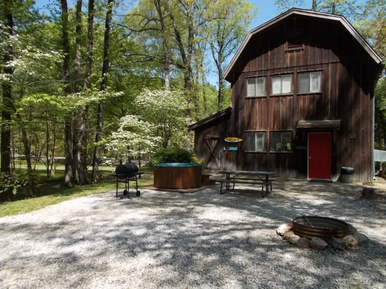 Caddo River Crossing Cabin
