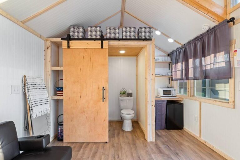 Chasing-Views-Tiny-House4