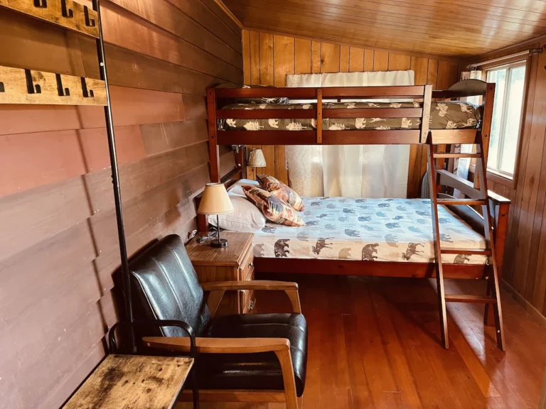 Cozy Cabin