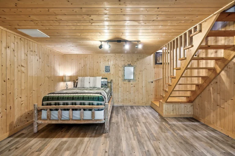 Dogwood Lodge