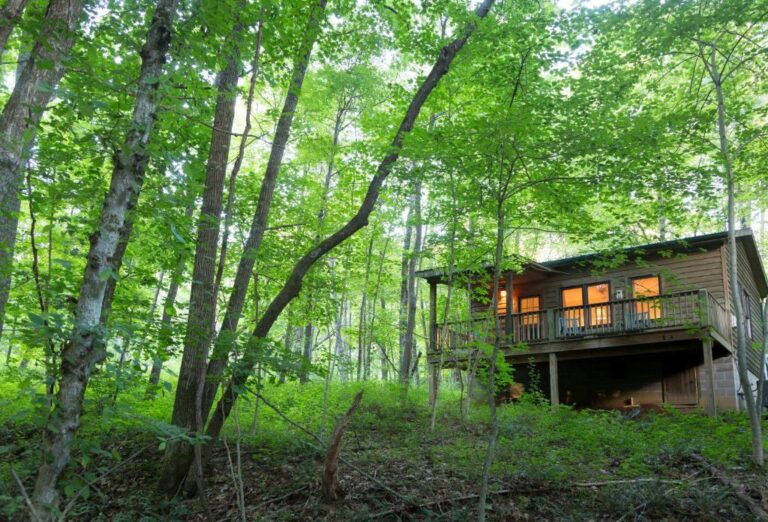 Inn-Spa-at-Cedar-Falls-Cottage1