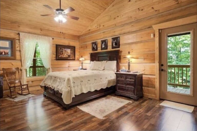 Private-Cozy-Intimate-Cabin-Home-Perimetered-by-a-Variety-of-Beautiful-Trees-1