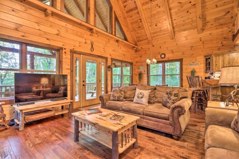 Serenity-Now-Cabin-with-Fire-Pit-and-Game-Room3