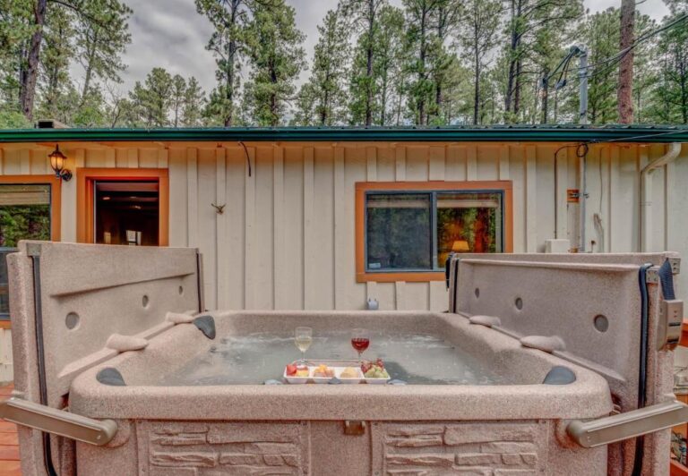 Ruidoso's Top Cabins with Hot Tubs for any budget in 2023