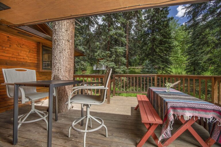 The 18 most romantic cabins in Estes Park for any budget in 2023