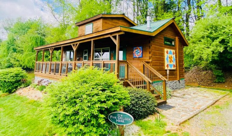 Its-Five-OClock-Here-Cozy-Waterfront-Cabin-with-a-HOT-TUB-on-the-Blue-Ridge-Parkway-Pet-Friendly-2