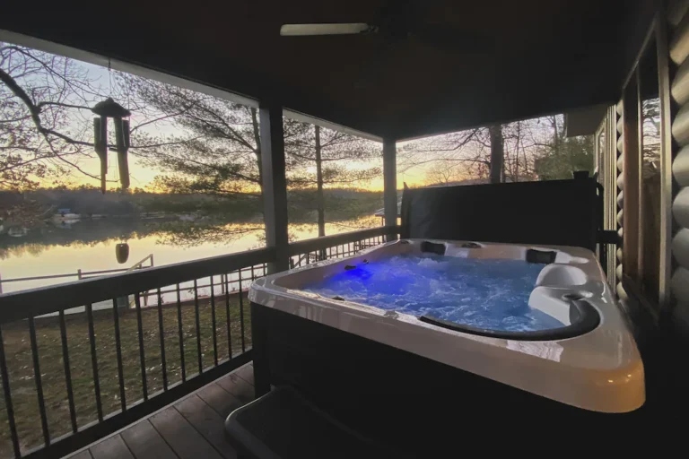 Lakefront Cabin 2