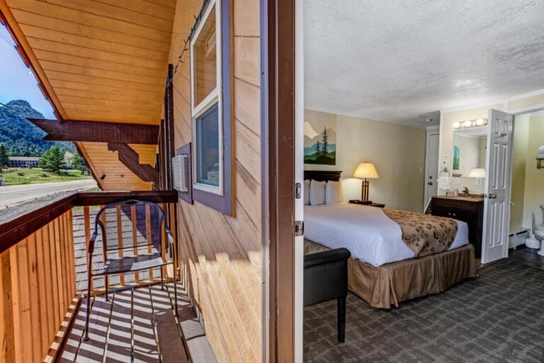 The 18 most romantic cabins in Estes Park for any budget in 2023