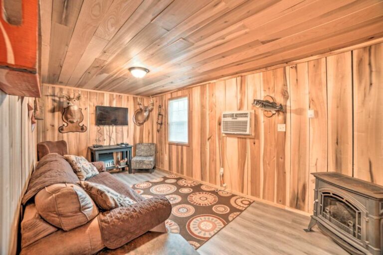 Remote Cabin2