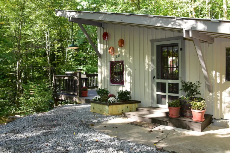Rustic Retreat 1